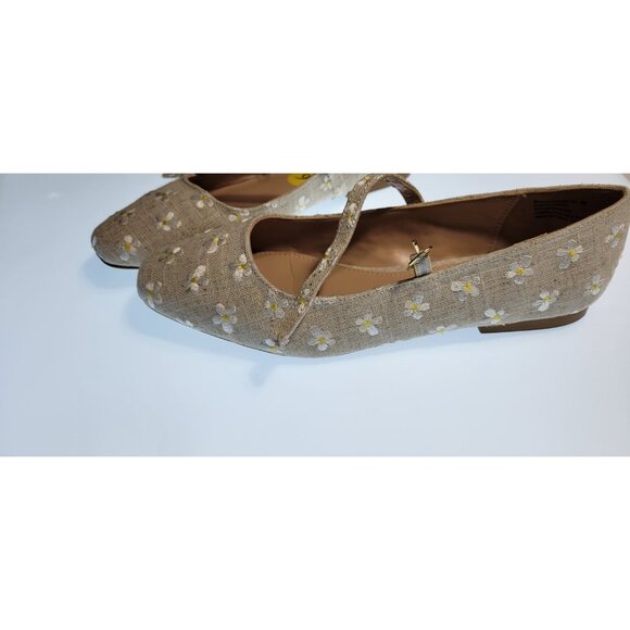 Steve Madden Womens 9 Mary Jane Flat Shoes Embroidered Daisy Floral Buckle Tan - Picture 3 of 6